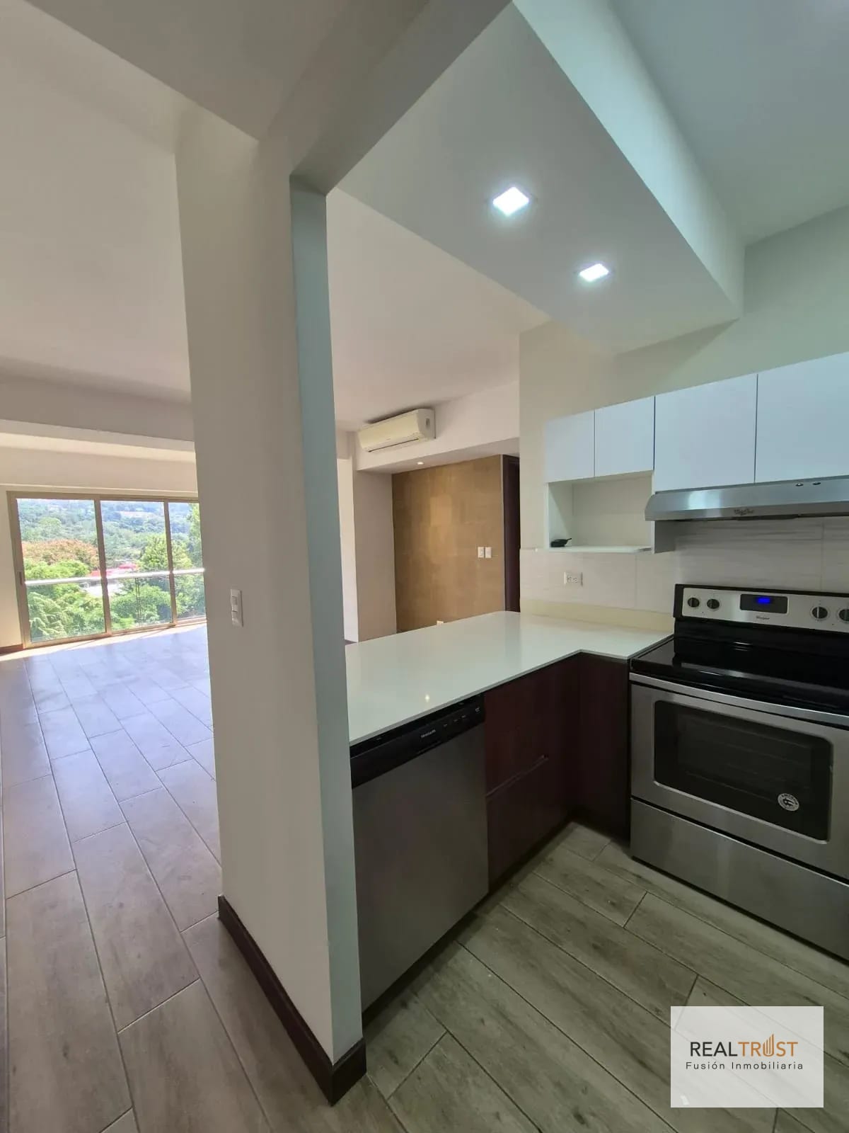 En Renta Apartamento Zona 15 Vista Hermosa 2 — Apartamento en Alquiler en Zona 15, Guatemala, Ciudad — foto 5 de 17