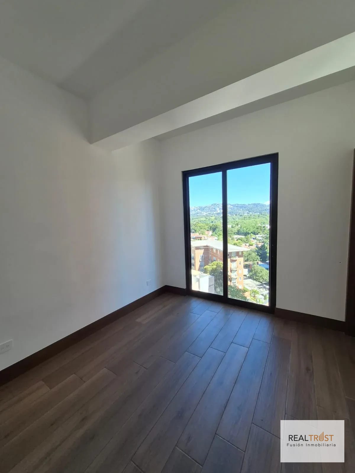 Apartamento en Renta para Estrenar, Zona 14 — Apartamento en Alquiler en Zona 14, Guatemala, Ciudad — foto 3 de 16