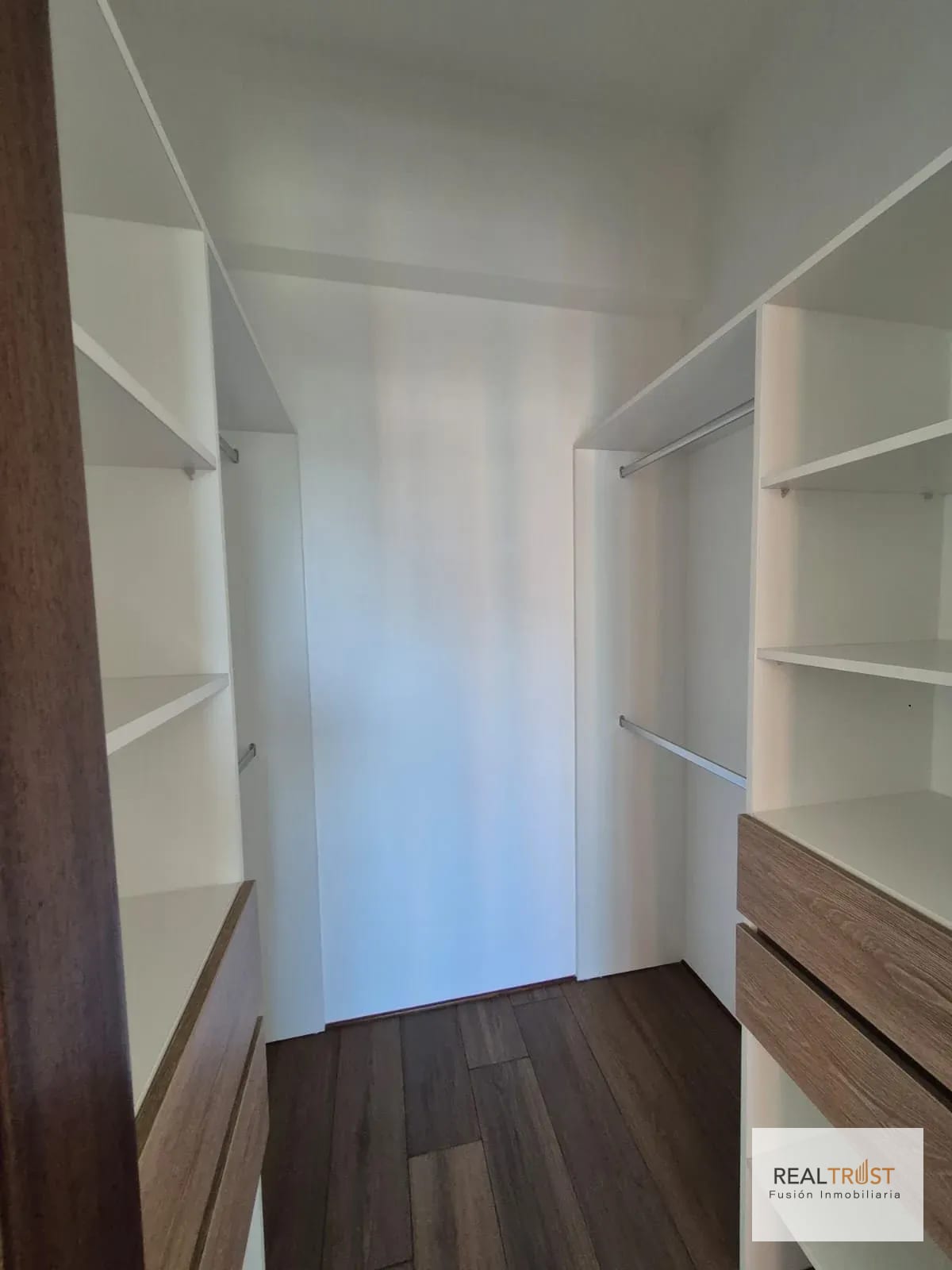 Apartamento en Renta para Estrenar, Zona 14 — Apartamento en Alquiler en Zona 14, Guatemala, Ciudad — foto 5 de 16