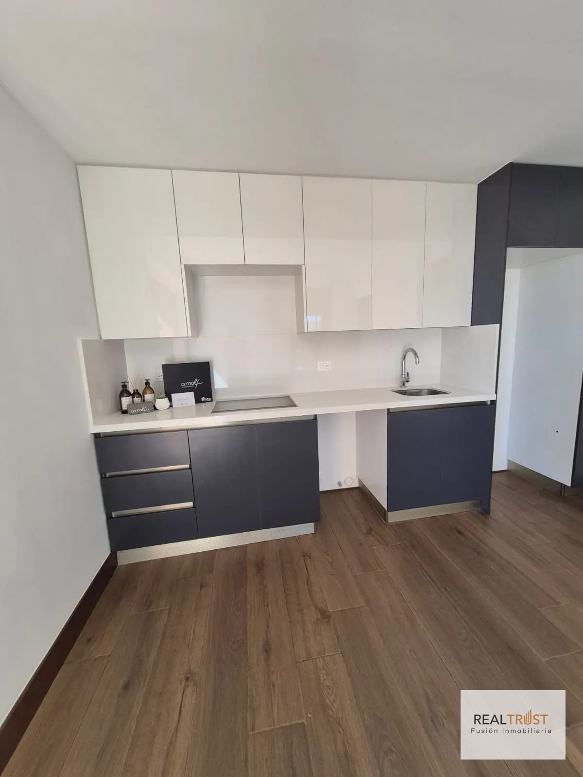 Apartamento en Renta para Estrenar, Zona 14 — Apartamento en Alquiler en Zona 14, Guatemala, Ciudad — foto 7 de 16