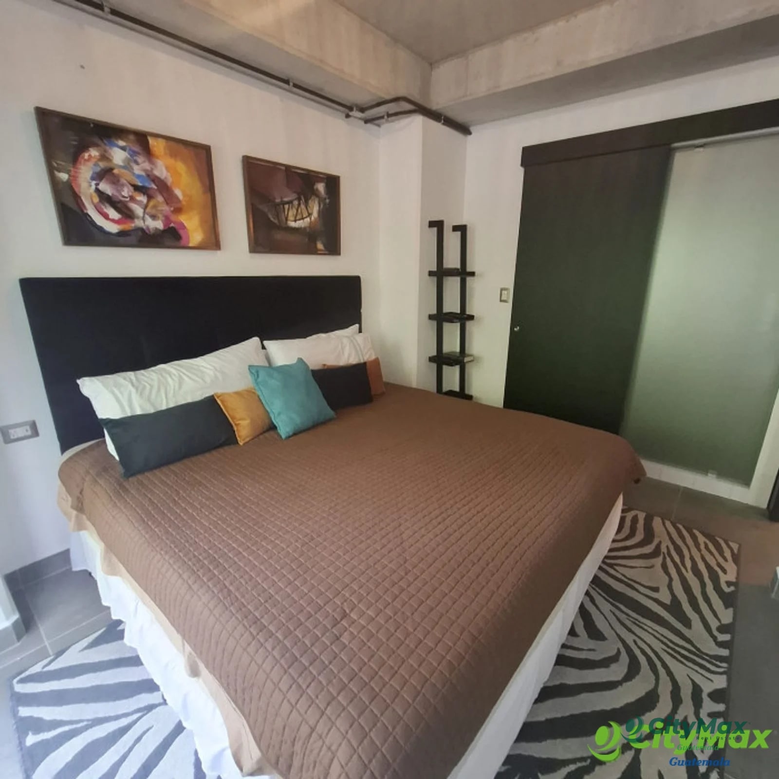 En Venta apartamento 1 habitación Shift Cayala - 9