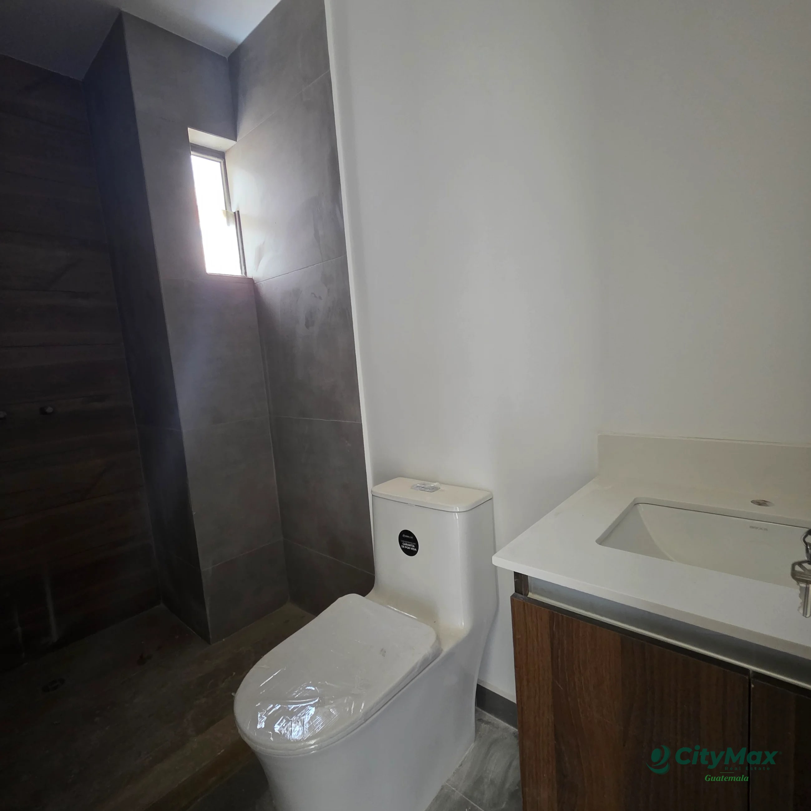 Apartamento 3 Dormitorios en Venta Zona 15 Nivel Alto - 3