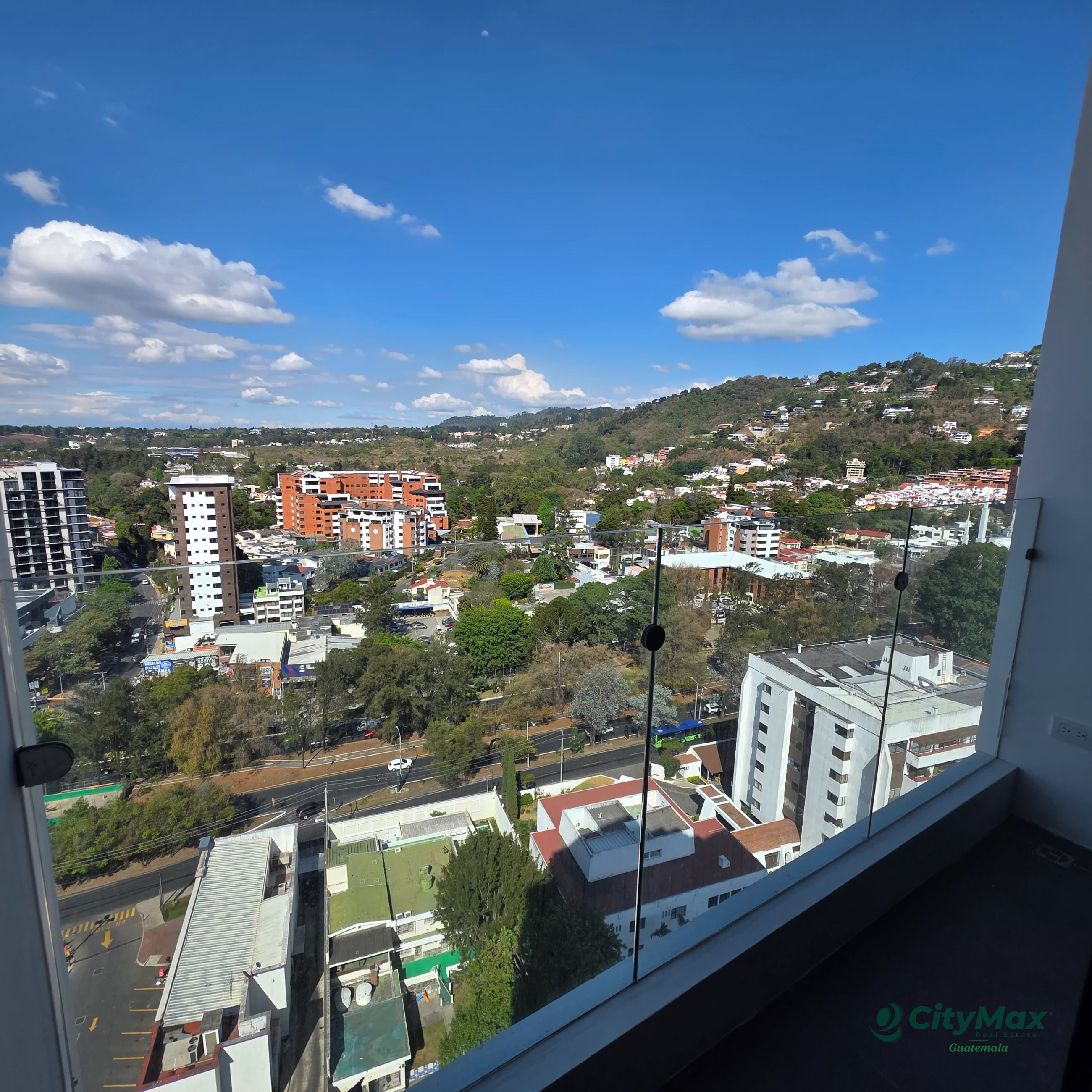 AnteriorSiguiente Apartamento 1 Dormitorio NUEVO Venta Zona 15 Guatemala - 9