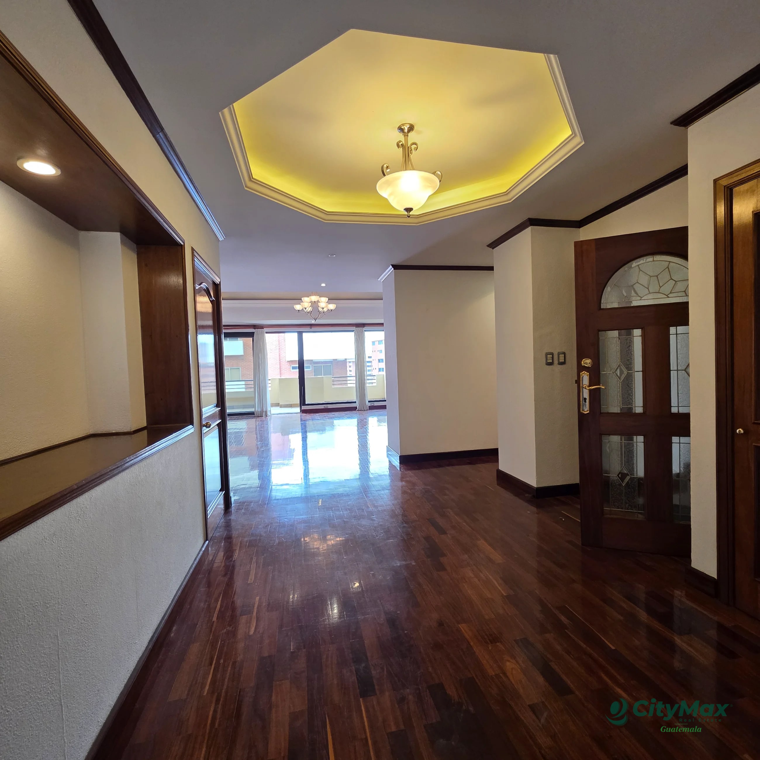 Penthouse en Venta zona 10 cerca de La Estación — Apartamento en Venta en Torre Castelar, Zona 10, Guatemala, Ciudad — foto 4 de 16
