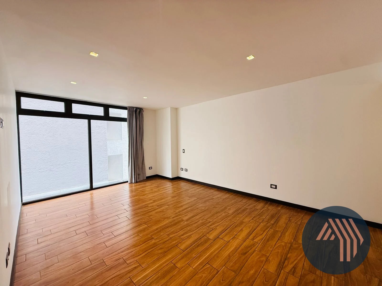 ALQUILER DE APARTAMENTO CON AMPLIA TERRAZA - DORAL, VH1 ZONA 15 - 15