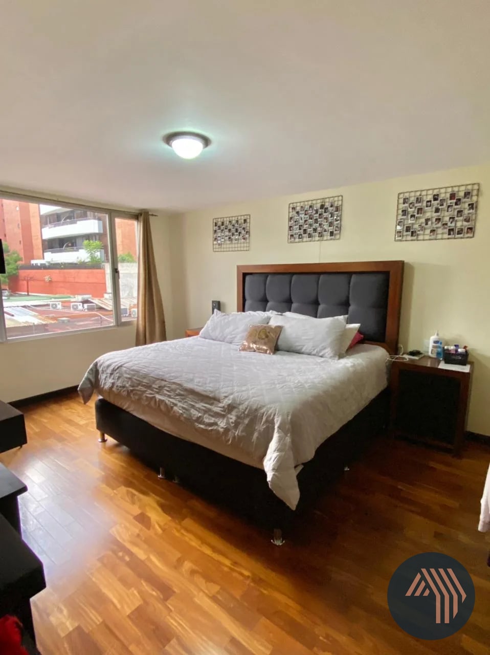VENTA DE AMPLIO Y CÉNTRICO APARTAMENTO - ARIA, ZONA 10 - 6