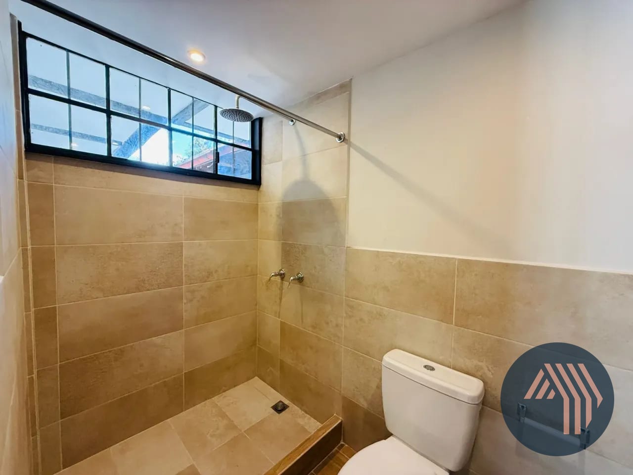 ALQUILER DE LINDO APARTAMENTO DENTRO DEL CASCO - ANTIGUA GUATEMALA — Apartamento en Alquiler en Antigua, Sacatepéquez — foto 9 de 9