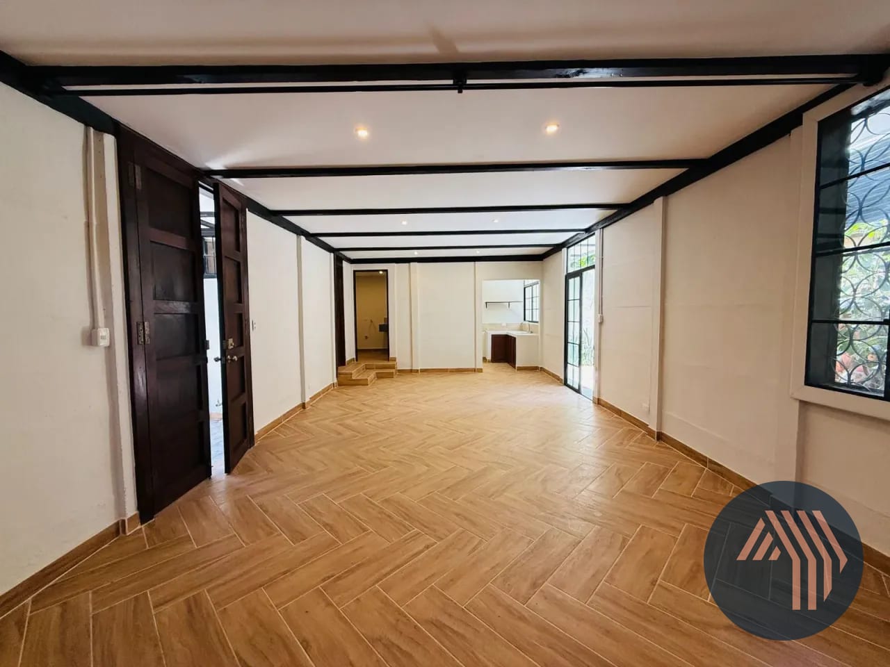ALQUILER DE LINDO APARTAMENTO DENTRO DEL CASCO - ANTIGUA GUATEMALA — Apartamento en Alquiler en Antigua, Sacatepéquez — foto 2 de 9