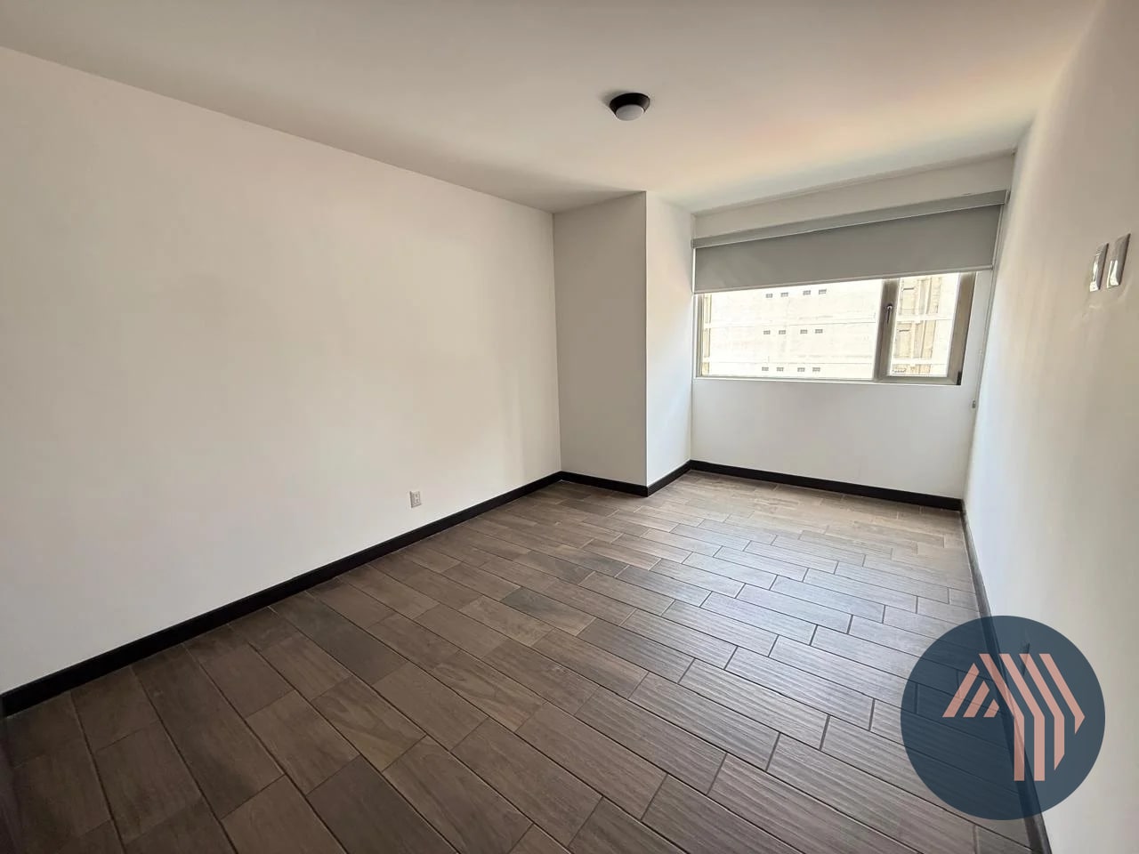 ALQUILER DE CÉNTRICO APARTAMENTO - VERONA, ZONA 10 — Apartamento en Alquiler en Verona, Zona 10, Guatemala, Ciudad — foto 8 de 15