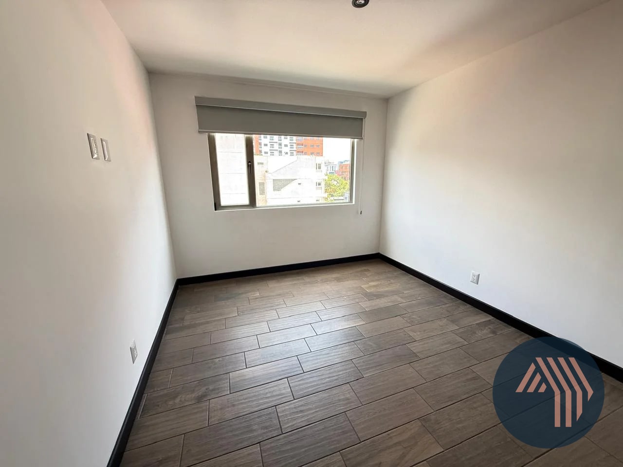 ALQUILER DE CÉNTRICO APARTAMENTO - VERONA, ZONA 10 — Apartamento en Alquiler en Verona, Zona 10, Guatemala, Ciudad — foto 10 de 15