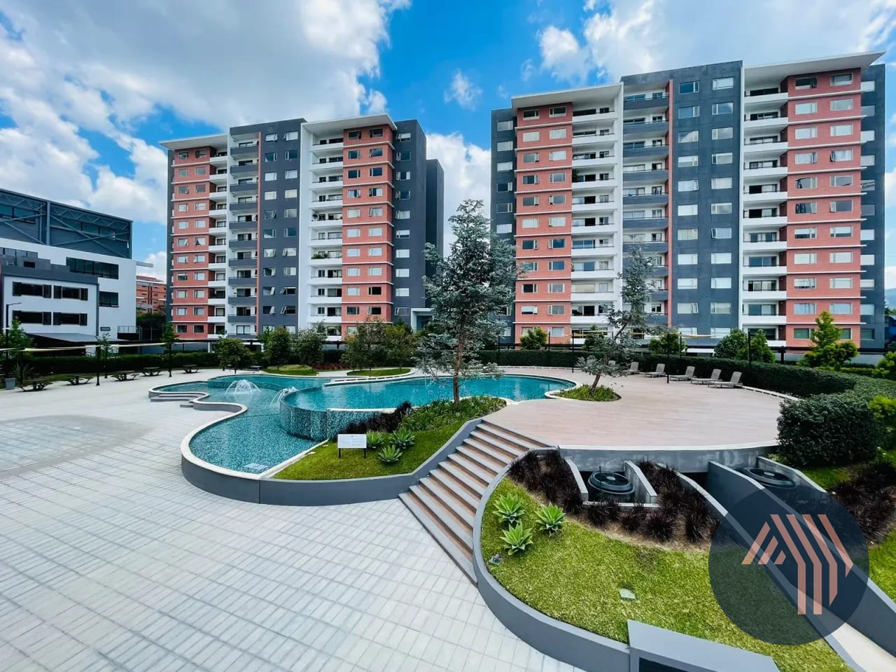 Venta Apartamentos con Jardín - Plaza Segheria, Zona 14 — Apartamento en Venta en Segheria, Zona 14, Guatemala, Ciudad — foto 12 de 17