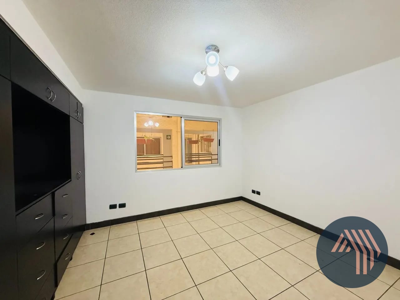 VENTA DE CÓMODO APARTAMENTO - BOSQUES DE EUSKADI, ZONA 16 — Apartamento en Venta en Bosques de Euskadi, Zona 16, Guatemala, Ciudad — foto 8 de 15