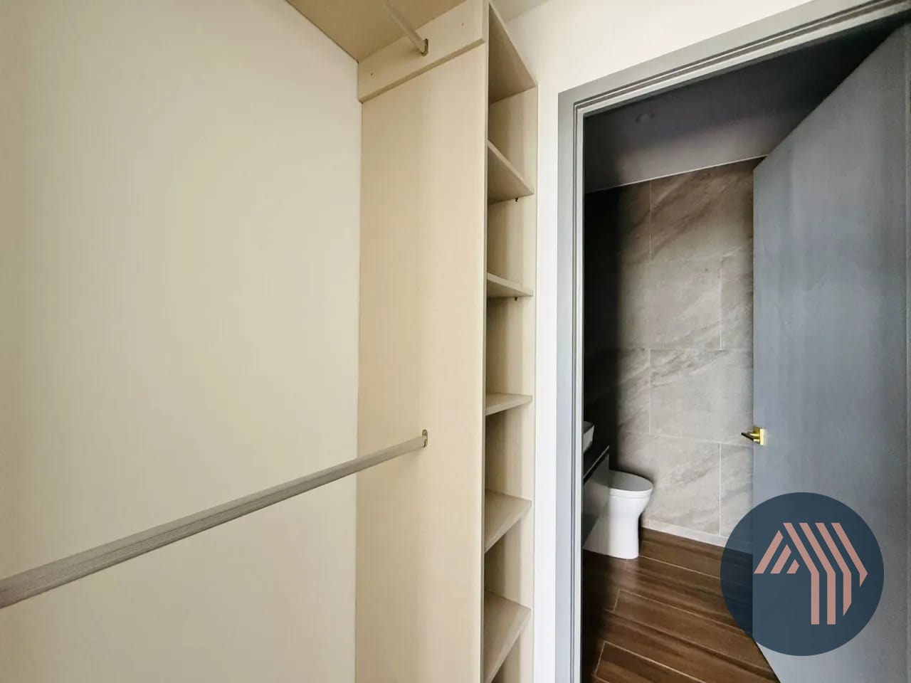 VENTA DE LINDO APARTAMENTO PARA ESTRENAR - ATARAH, ZONA 10 — Apartamento en Venta en Atarah, Zona 10, Guatemala, Ciudad — foto 7 de 17