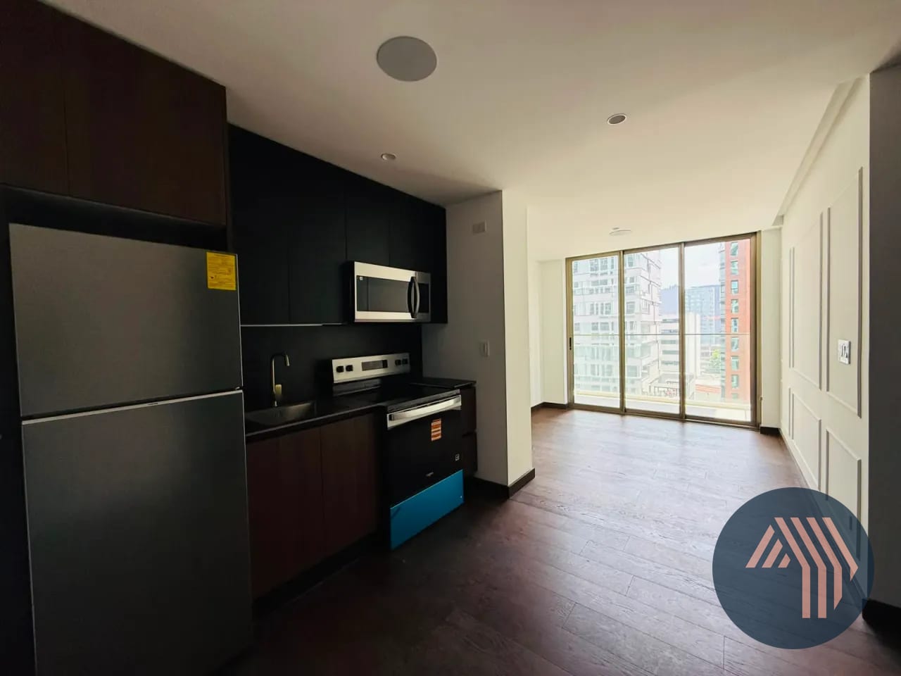 Alquiler de Céntricos Apartamentos - Atarah, Zona 10 — Apartamento en Alquiler en Atarah, Zona 10, Guatemala, Ciudad — foto 14 de 17