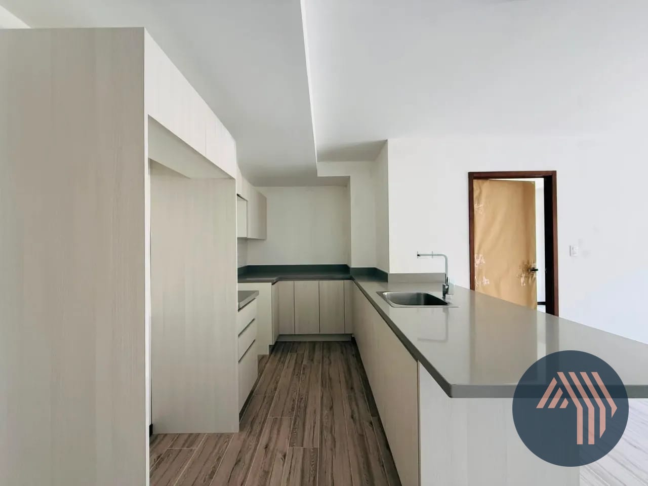 VENTA DE CÉNTRICO APARTAMENTO PARA ESTRENAR - NEO 2, ZONA 10 — Apartamento en Venta en Neo Apartamentos, Zona 10, Guatemala, Ciudad — foto 1 de 10