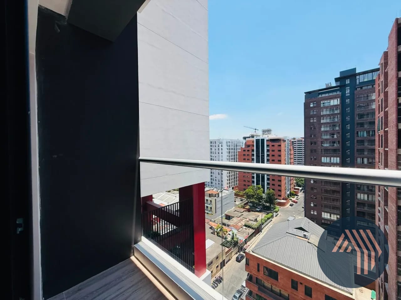 VENTA DE CÉNTRICO APARTAMENTO PARA ESTRENAR - NEO 2, ZONA 10 — Apartamento en Venta en Neo Apartamentos, Zona 10, Guatemala, Ciudad — foto 5 de 10