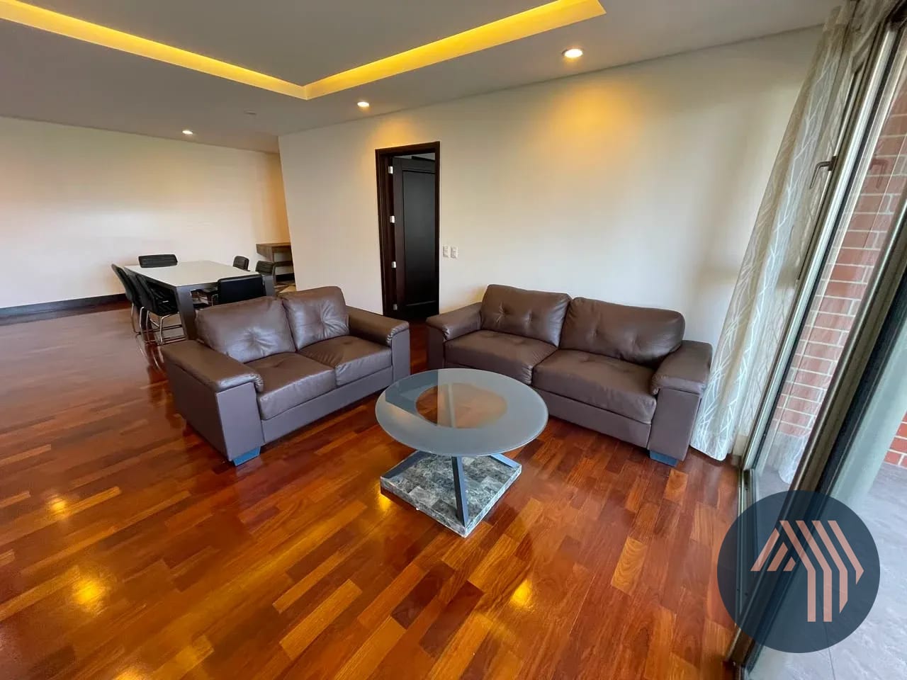 Alquiler de Amplio Apartamento - Santa Sofia, Zona 10 — Apartamento en Venta en Zona 14, Guatemala, Ciudad — foto 1 de 9