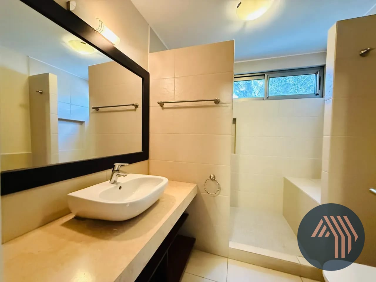 Alquiler de Lindo y Céntrico Apartamento - Cobella, Zona 14 — Apartamento en Alquiler en Cobella, Zona 14, Guatemala, Ciudad — foto 13 de 14