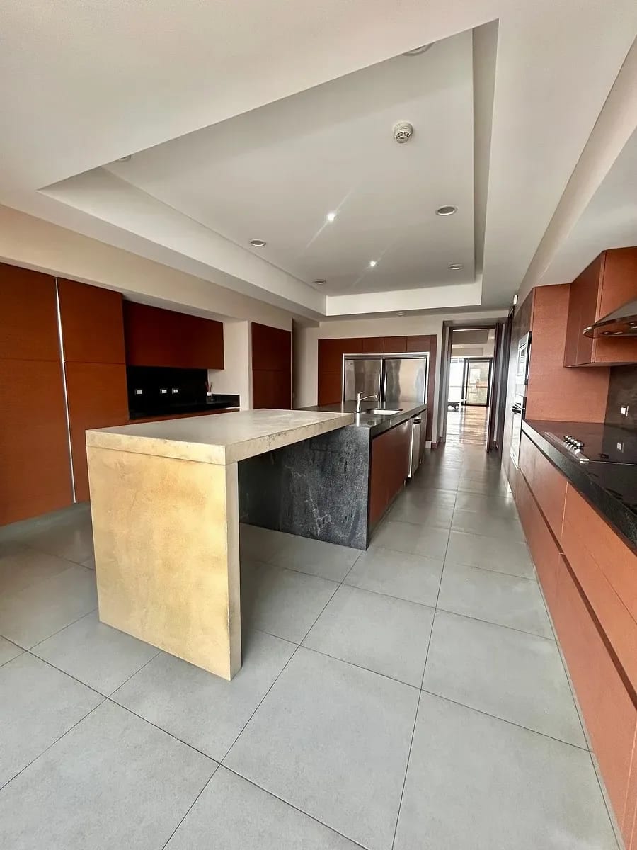 Espectacular Venta de Apartamento en Tiffany 5ta — Apartamento en Venta en Tiffany 5ta Avenida, Zona 14, Guatemala, Ciudad — foto 3 de 16