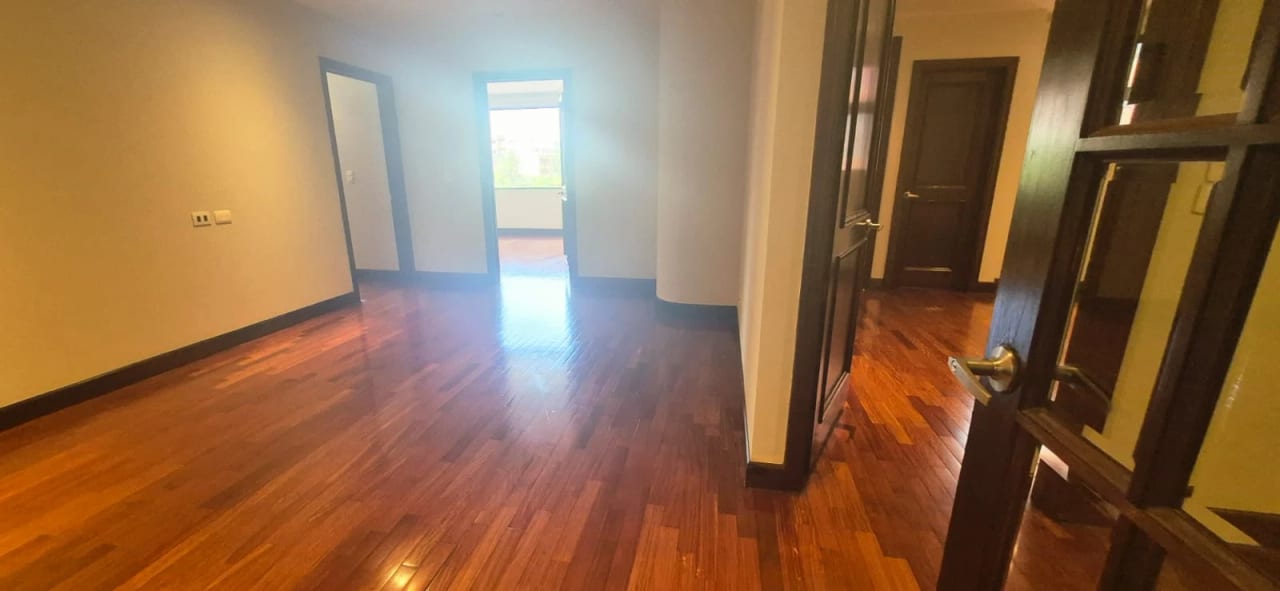 Amplio Apartamento en Alquiler San Angel Zona 14 — Apartamento en Alquiler en San Ángel, Zona 14, Guatemala, Ciudad — foto 9 de 16
