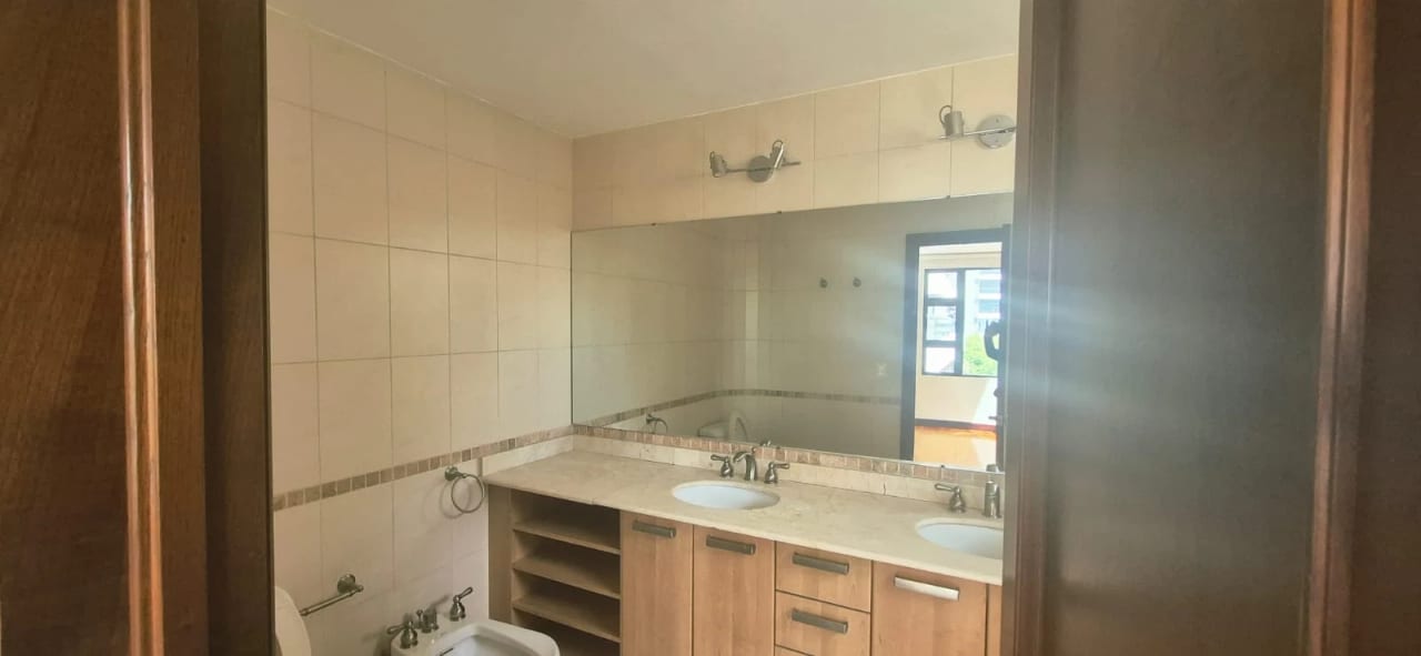 Amplio Apartamento en Alquiler San Angel Zona 14 — Apartamento en Alquiler en San Ángel, Zona 14, Guatemala, Ciudad — foto 15 de 16
