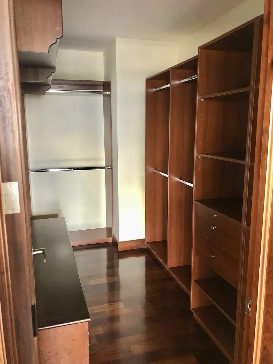 Amplio Apartamento en Alquiler San Angel — Apartamento en Alquiler en San Ángel, Zona 14, Guatemala, Ciudad — foto 12 de 12