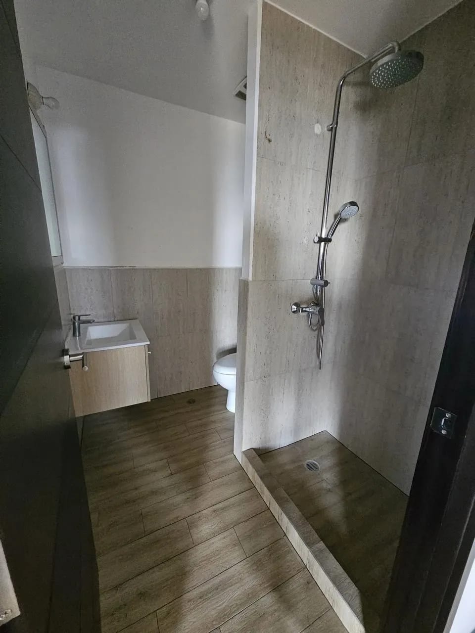 Apartamento en Alquiler Torre 360 Zona 15 — Apartamento en Alquiler en Torre 360°, Zona 15, Guatemala, Ciudad — foto 6 de 11