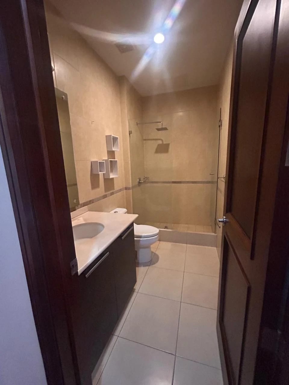 Apartamento en Alquiler Edificio Santa María — Apartamento en Alquiler en Santa María, Zona 10, Guatemala, Ciudad — foto 5 de 14