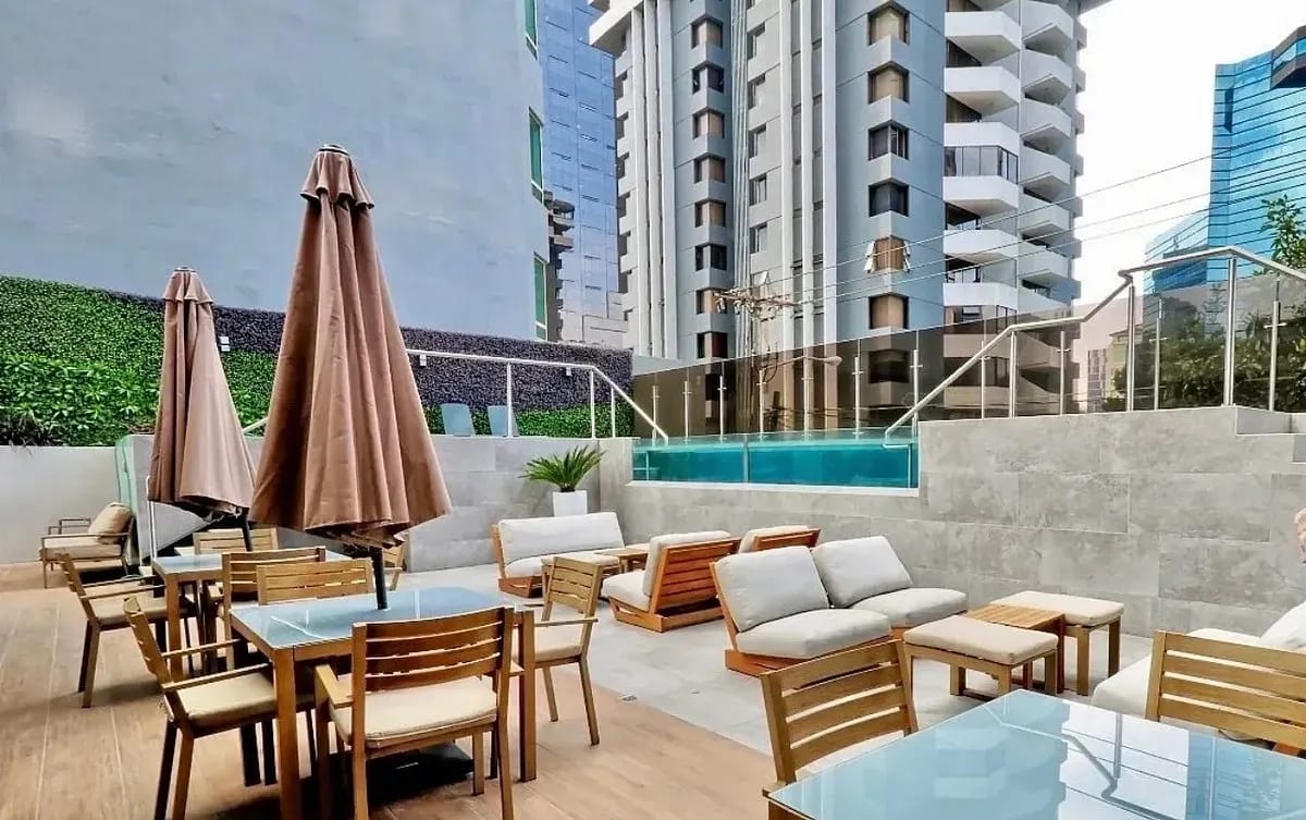 Apartamento en Venta en el corazón de zona 10 INVERSION RENTABLE — Apartamento en Venta en Zona 10, Guatemala, Ciudad — foto 1 de 11