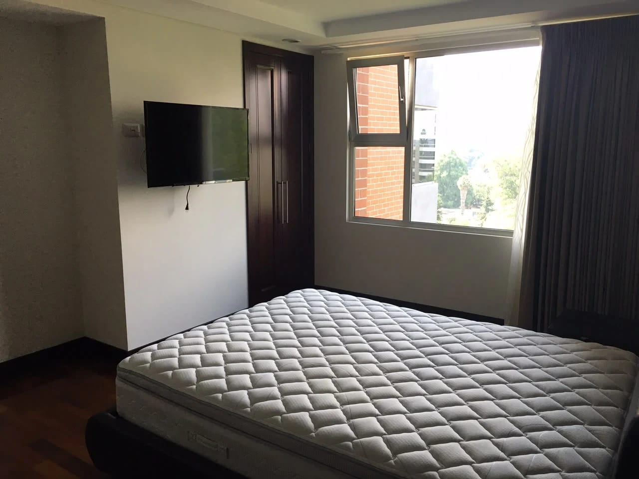 Apartamento en Alquiler Edificio Zona 14 — Apartamento en Alquiler en Zona 10, Guatemala, Ciudad — foto 10 de 13