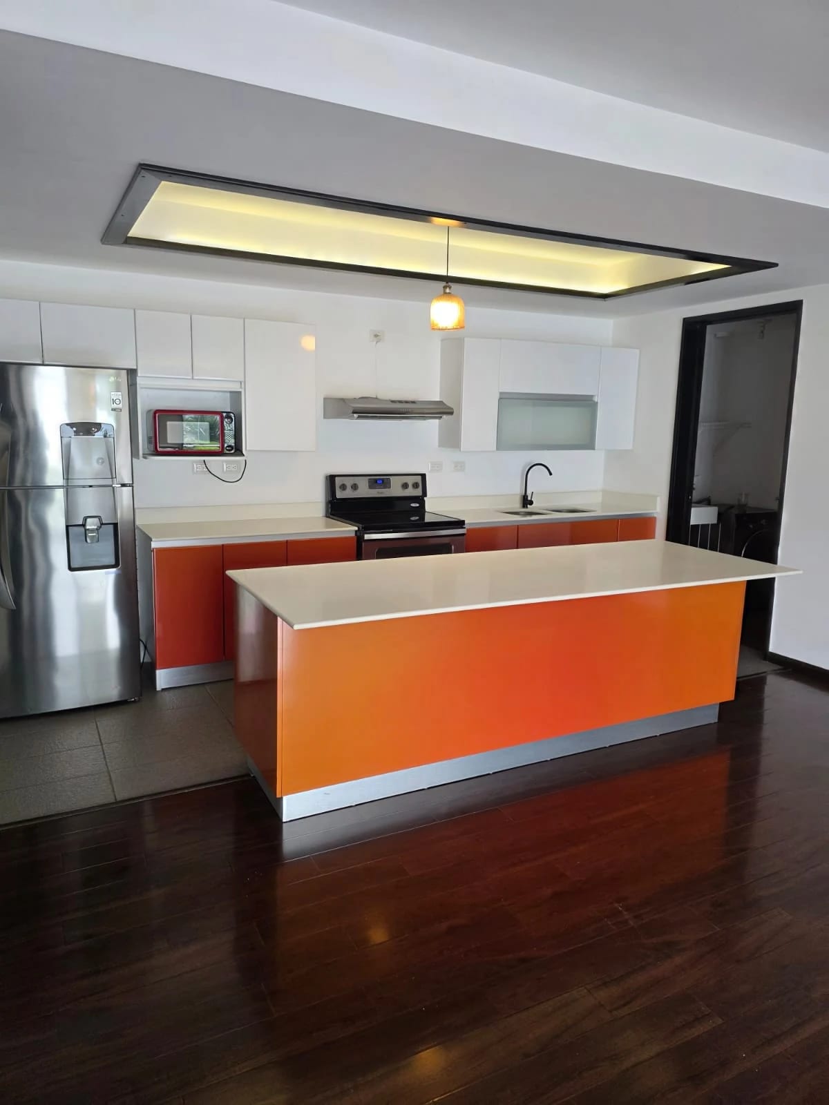 Apartamento en Venta Zona 16 Nueva Caledonia — Apartamento en Venta en Zona 16, Guatemala, Ciudad — foto 1 de 10