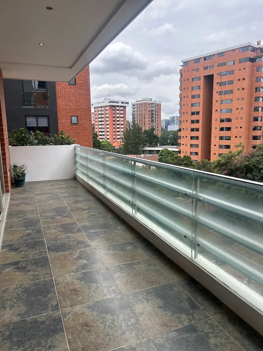 Apartamento en Alquiler Edificio Aria — Apartamento en Alquiler en Aria, Zona 10, Guatemala, Ciudad — foto 1 de 12