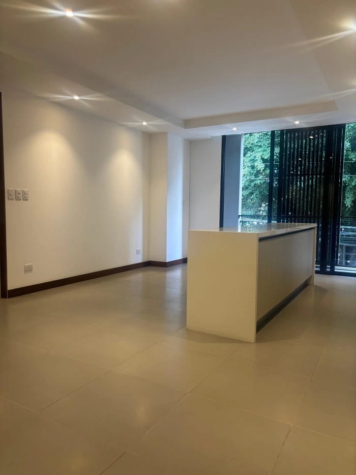 Apartamento con jardín en venta en zona 13 — Apartamento en Venta en Zona 13, Guatemala, Ciudad — foto 3 de 10