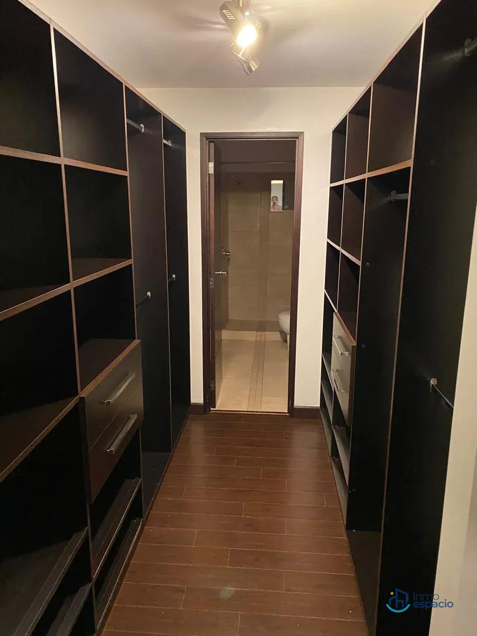 🏢 APARTAMENTO EN ALQUILER – ATTICA I, ZONA 14 — Apartamento en Alquiler en Attica, Zona 14, Guatemala, Ciudad — foto 5 de 17