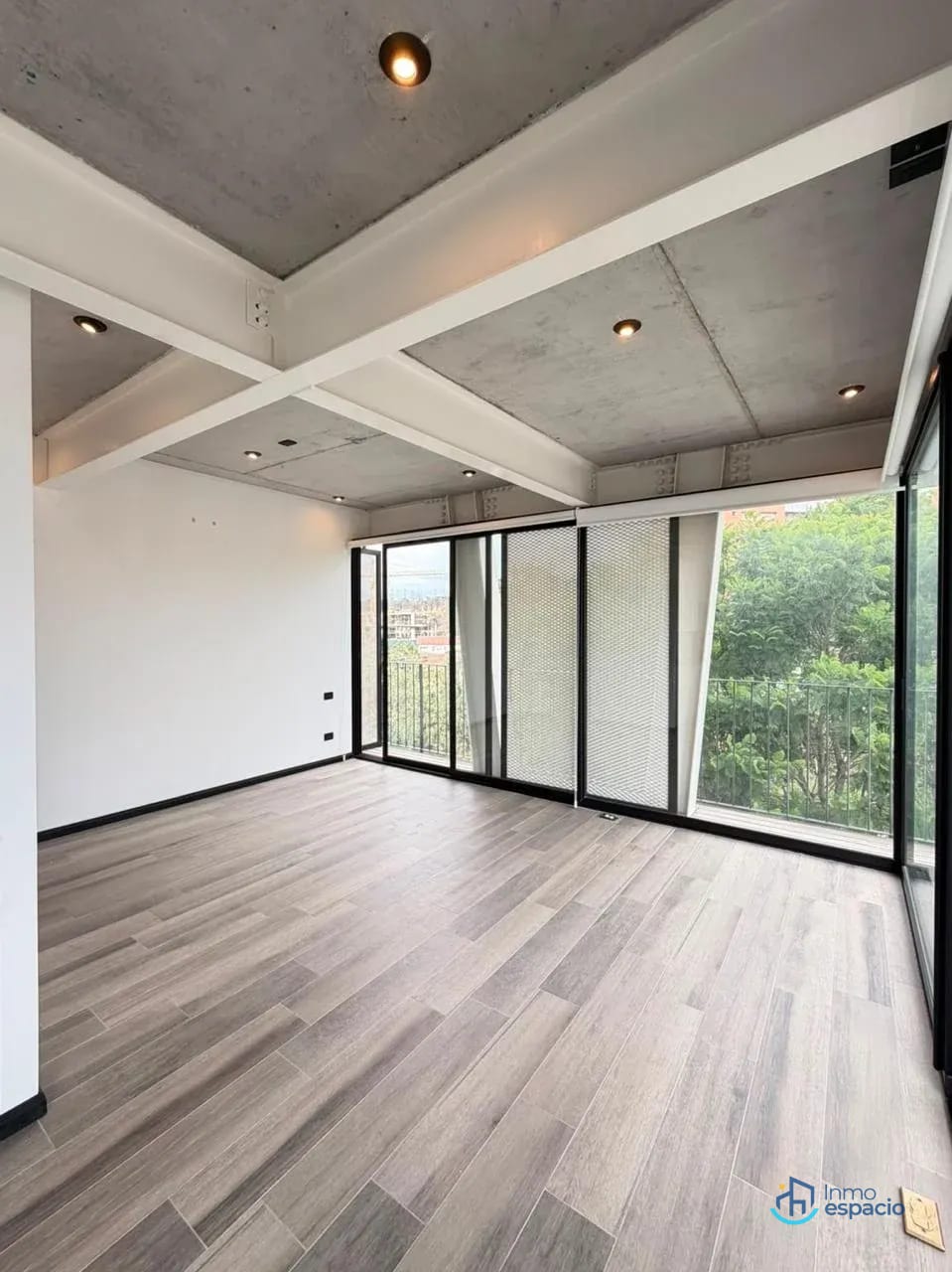 🏢 APARTAMENTO EN ALQUILER – EDIFICIO SYNC, ZONA 15 — Apartamento en Alquiler en Zona 15, Guatemala, Ciudad — foto 10 de 17