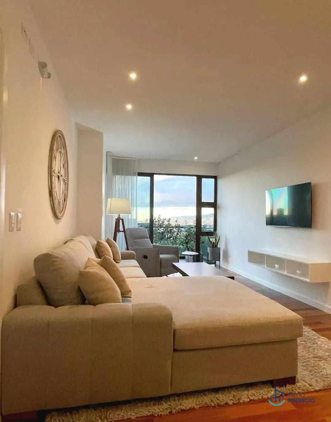 🏢 APARTAMENTO EN ALQUILER – EDIFICIO LUCCA, ZONA 10 — Apartamento en Alquiler en Lucca, Zona 10, Guatemala, Ciudad — foto 14 de 17