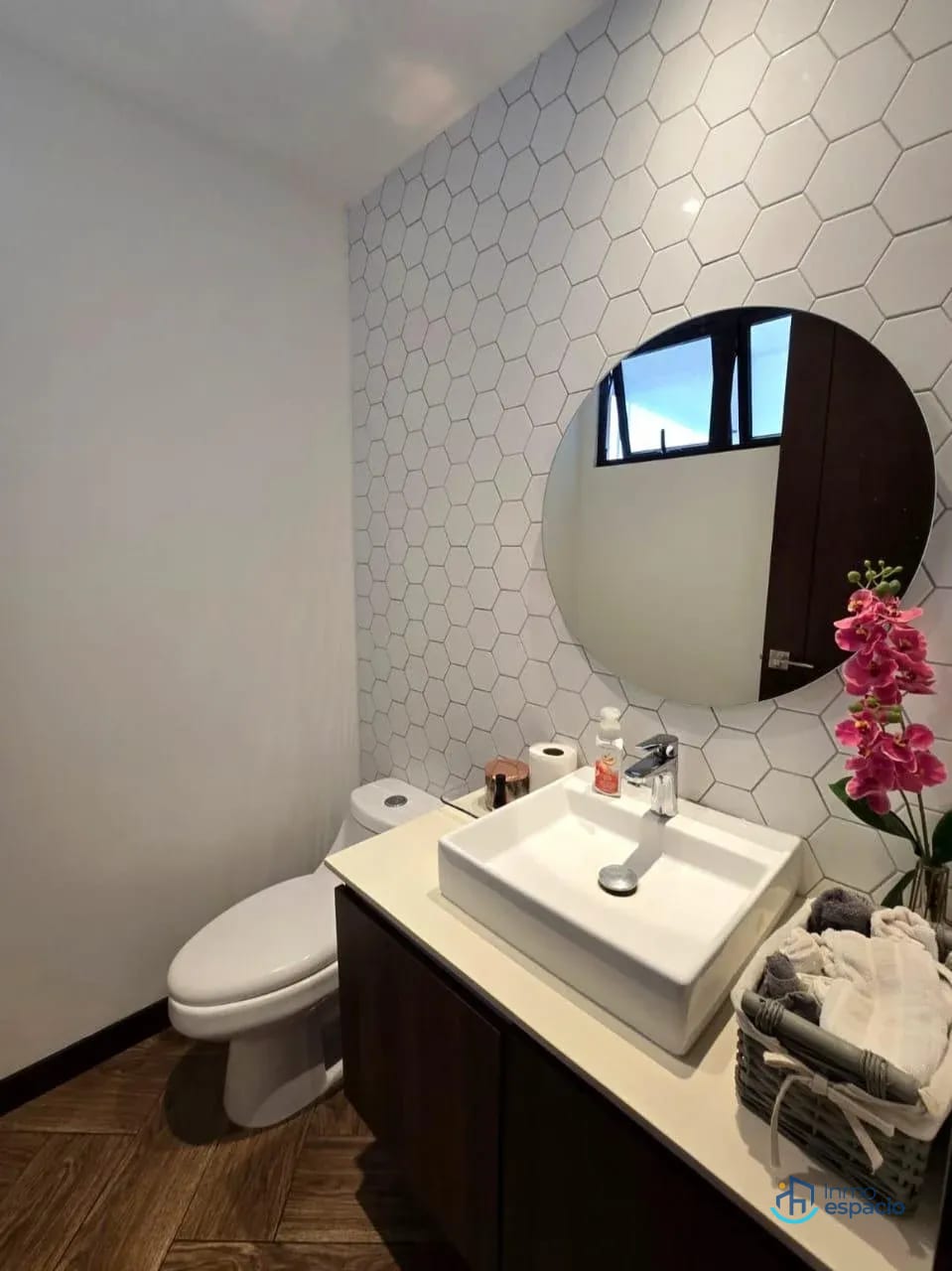 🏢 APARTAMENTO EN ALQUILER – EDIFICIO IKARIA, VISTA HERMOSA I, ZONA 15 — Apartamento en Alquiler en Vista Hermosa I, Zona 15, Guatemala, Ciudad — foto 4 de 13