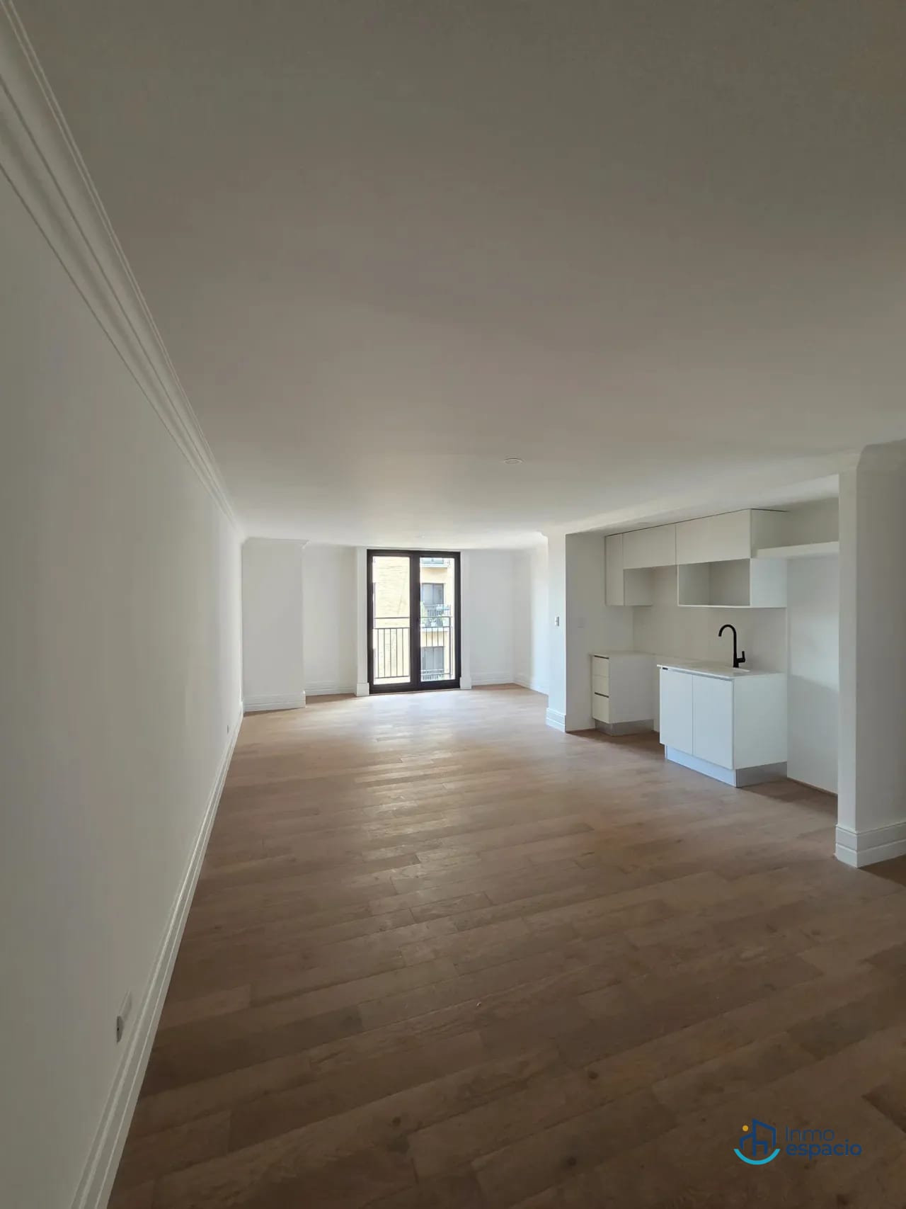 Apartamento en venta - Edificio Centrico, Zona 5 — Apartamento en Venta en Céntrico, Zona 5, Guatemala, Ciudad — foto 10 de 10