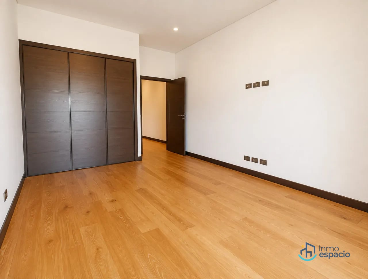 Apartamento en alquiler - Zona 16 — Apartamento en Alquiler en Ramblas de Cayalá, Zona 16, Guatemala, Ciudad — foto 10 de 17