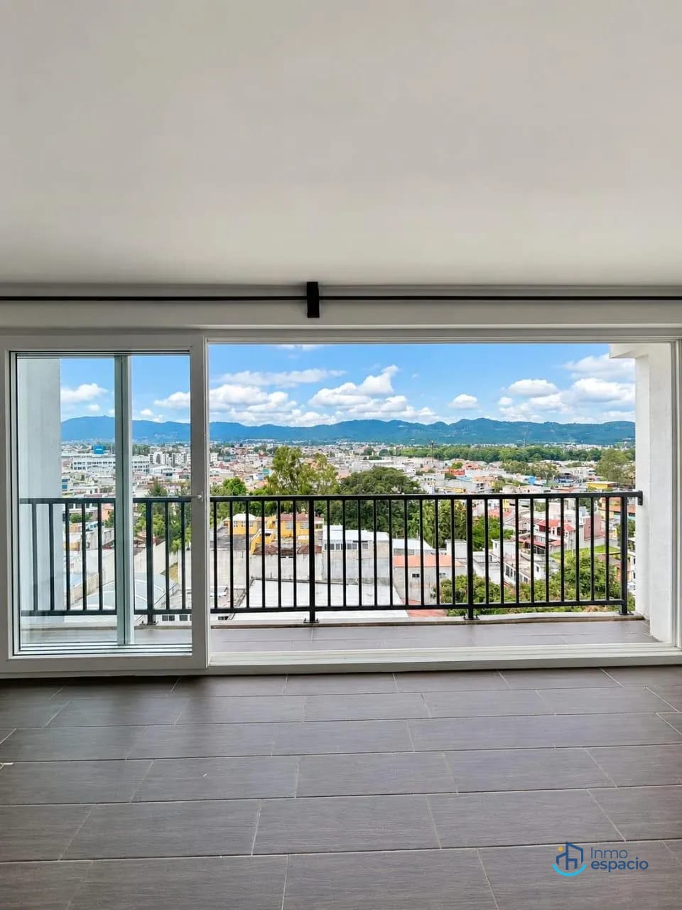 Apartamento en renta en Zona 4 de Mixco — Apartamento en Alquiler en Zona 4 Mixco, Guatemala, Ciudad — foto 4 de 10