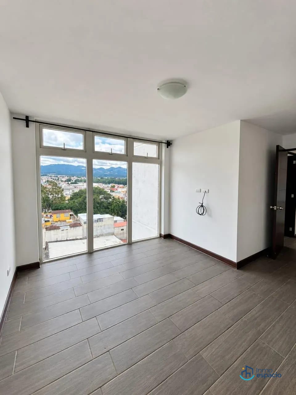 Apartamento en renta en Zona 4 de Mixco — Apartamento en Alquiler en Zona 4 Mixco, Guatemala, Ciudad — foto 7 de 10