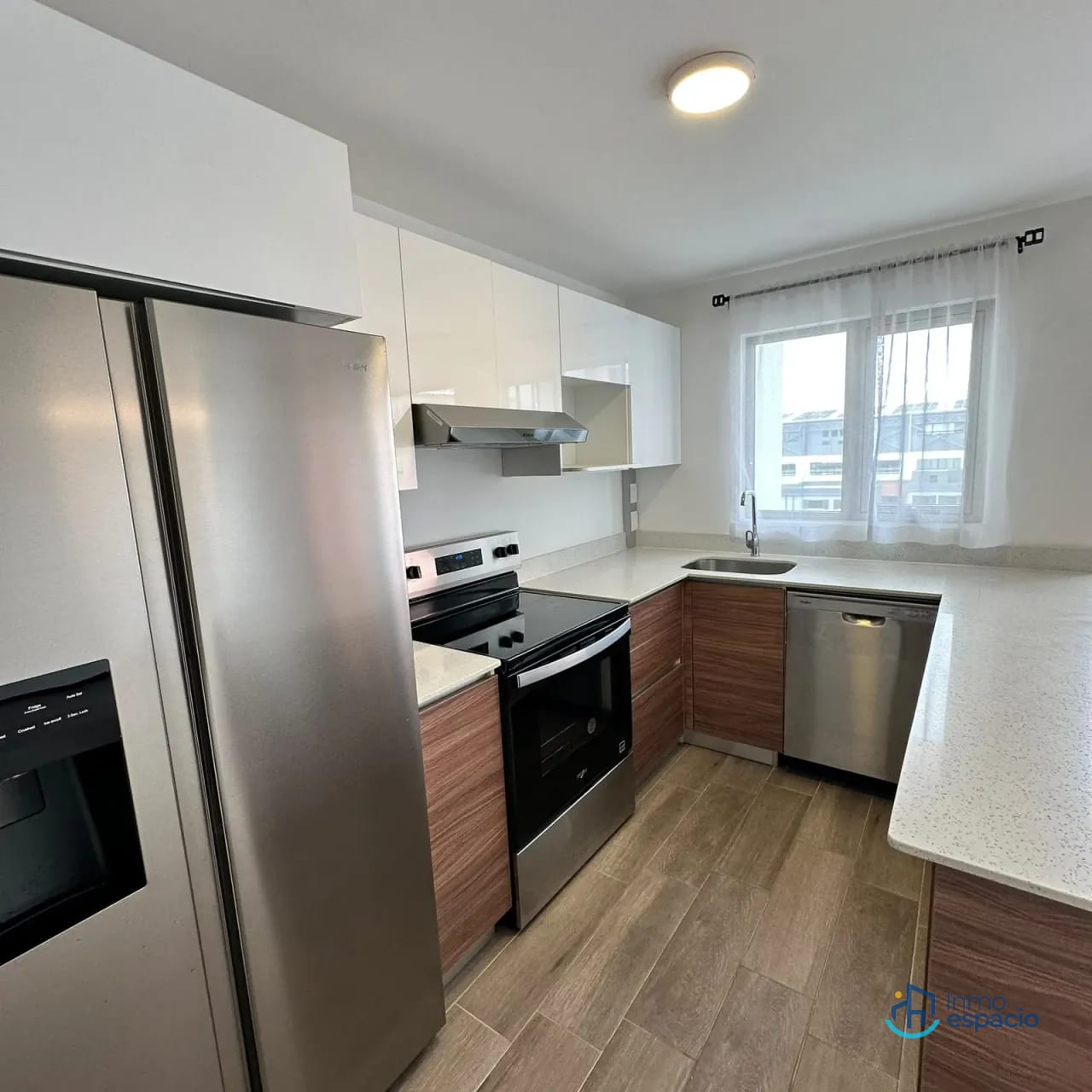 Apartamento en alquiler en Zona 14 — Apartamento en Alquiler en Segheria, Zona 14, Guatemala, Ciudad — foto 5 de 15