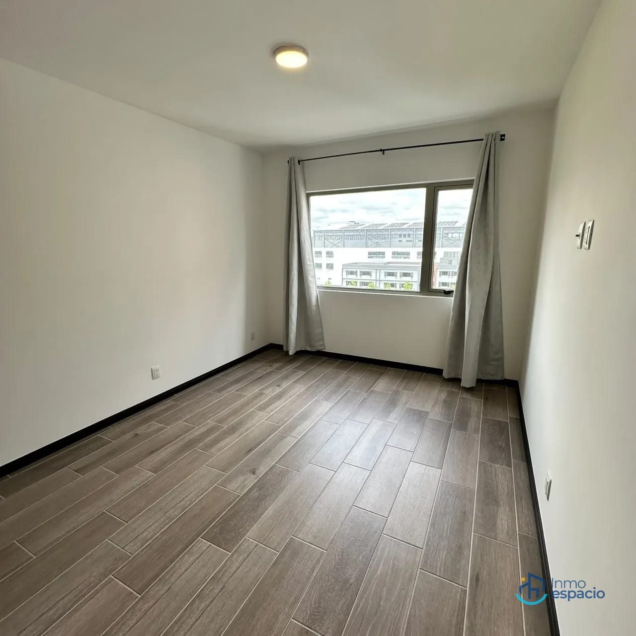 Apartamento en alquiler en Zona 14 — Apartamento en Alquiler en Segheria, Zona 14, Guatemala, Ciudad — foto 11 de 15