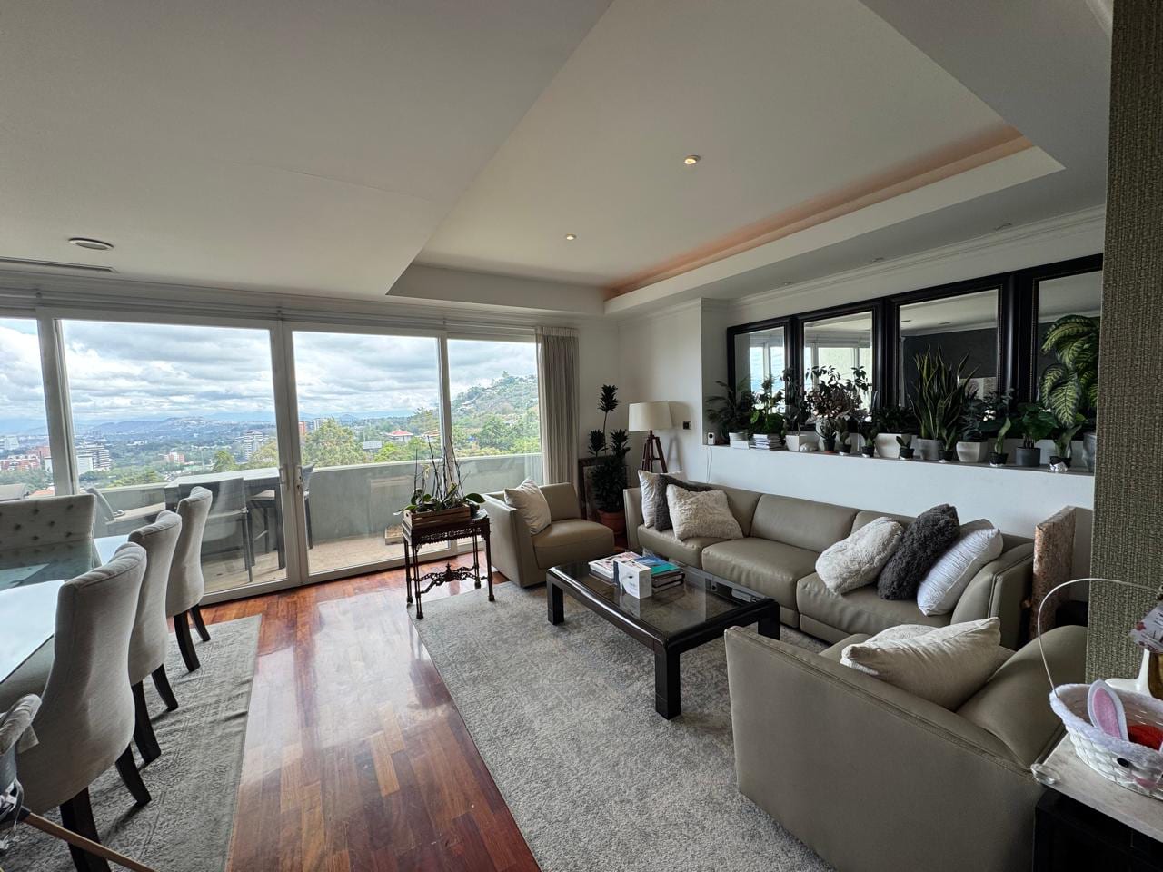 🔥 260 m² de lujo en Zona 15 que tienes que ver... — Apartamento en Venta en Zona 15, Guatemala, Ciudad — foto 1 de 10