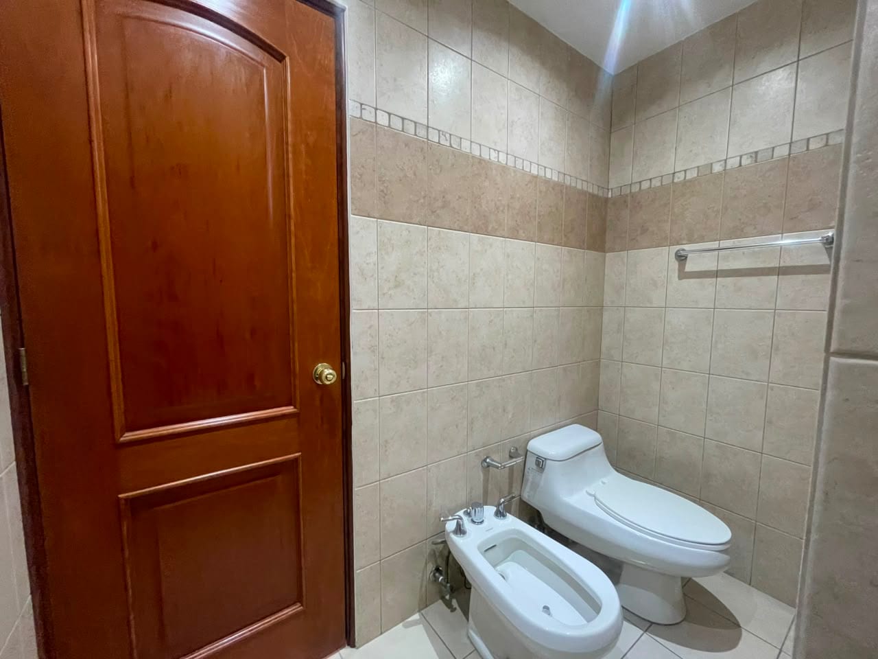 🌅🏡 Apartamento en Zona 15 con amplia terraza y vista panorámica ✨ — Apartamento en Venta en Zona 15, Guatemala, Ciudad — foto 8 de 9