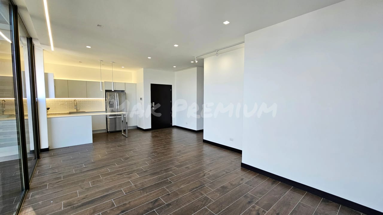 Diagoseis z10 RENTA apto 2 hab 2.5 baños increible vista — Apartamento en Alquiler en Diagoseis, Zona 10, Guatemala, Ciudad — foto 5 de 11