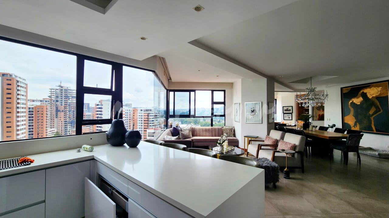 Penthouse Real de Las Americas z14 totalmente remodelado 2 niveles — Apartamento en Venta en Real de Las Américas, Zona 14, Guatemala, Ciudad — foto 9 de 10