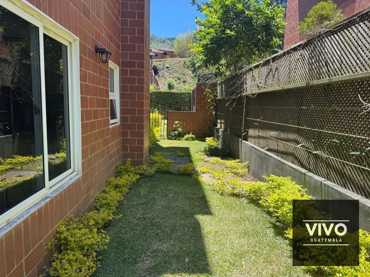 Se vende apartamento con jardín– Condominio Entre Luces, CAES Km 13.5 — Apartamento en Venta en Entreluces, Carretera a El Salvador, Guatemala, Ciudad — foto 1 de 10
