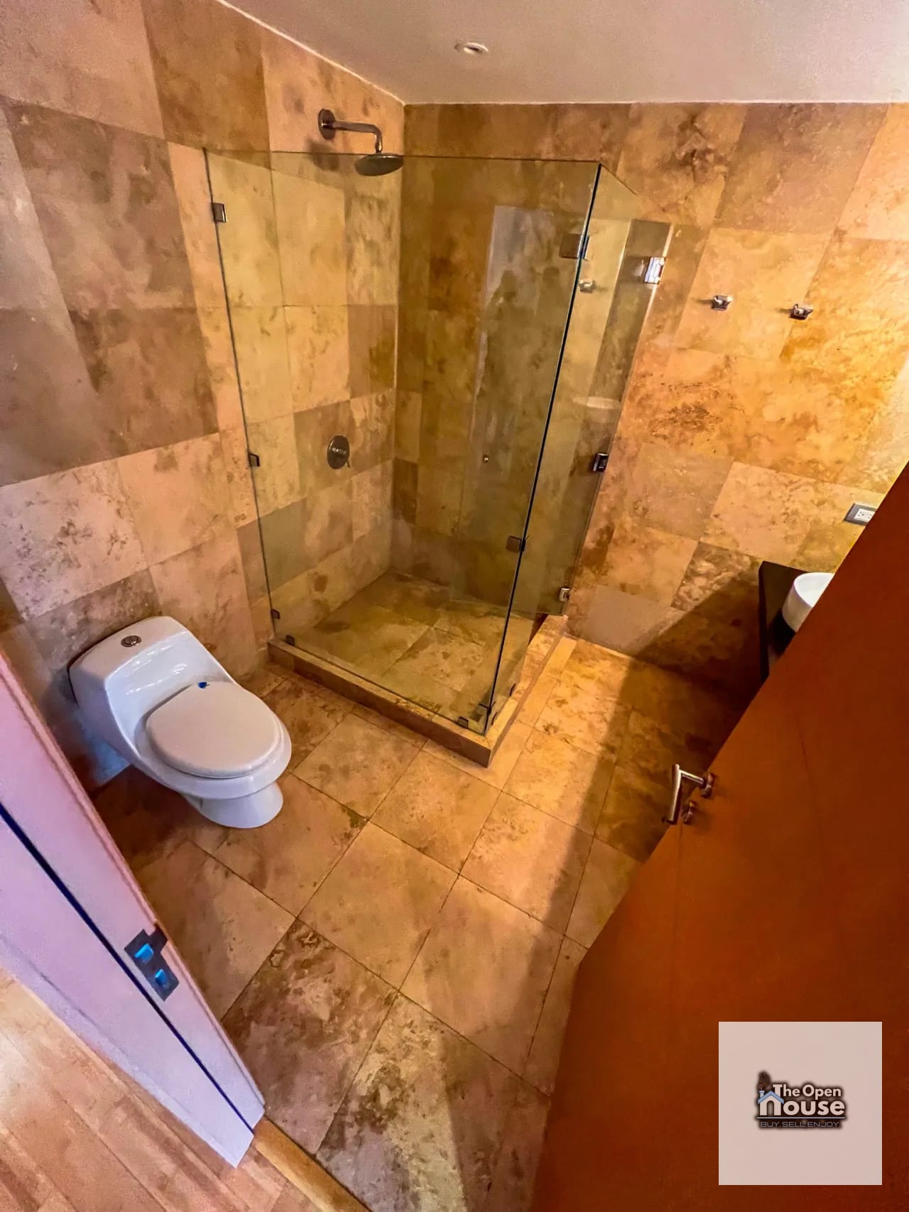 Apartamento Atrium Zona 10 Guatemala — Apartamento en Venta en Zona 10, Guatemala, Ciudad — foto 11 de 17