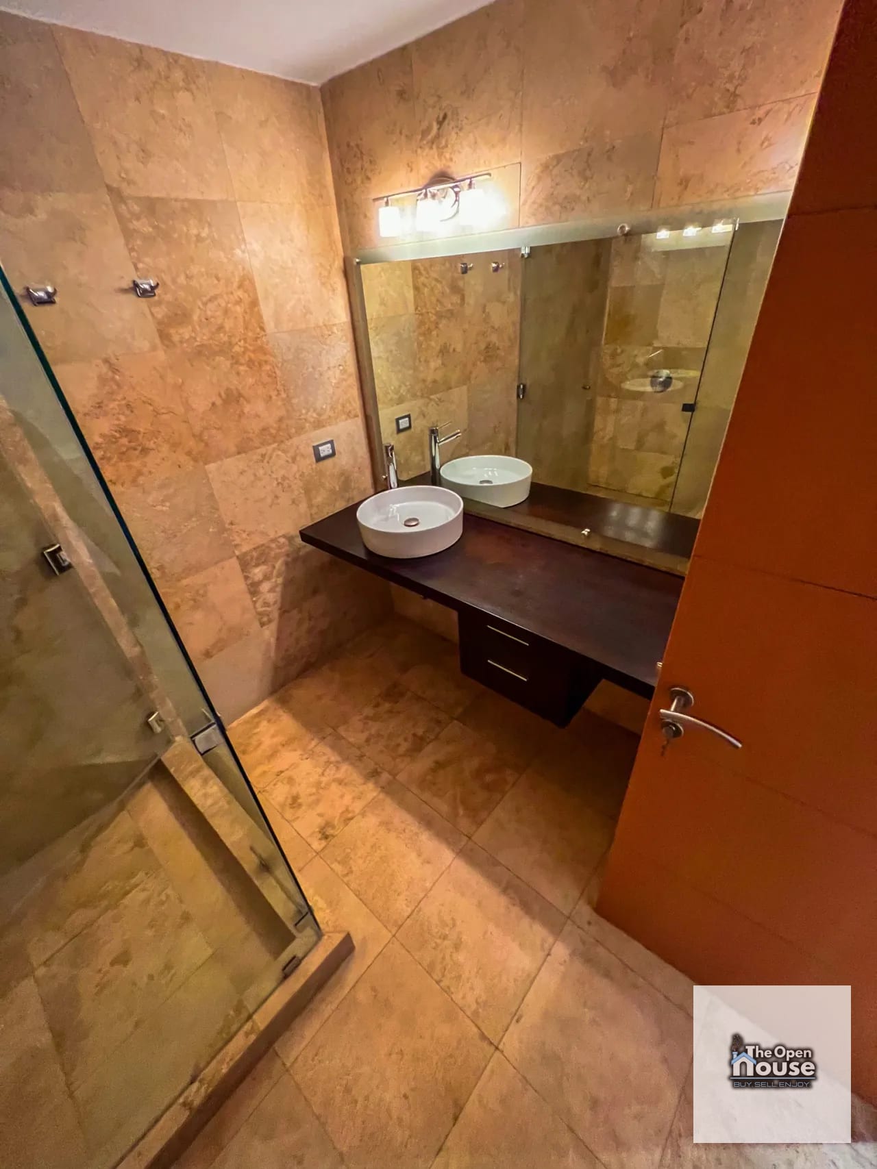 Apartamento Atrium Zona 10 Guatemala — Apartamento en Venta en Zona 10, Guatemala, Ciudad — foto 12 de 17
